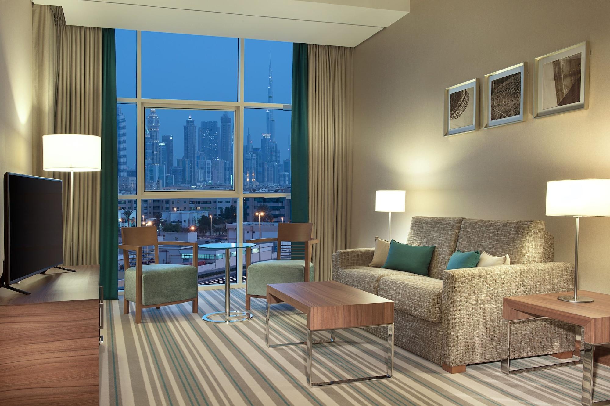 Hilton Garden Inn Dubai Al Mina - Jumeirah Zewnętrze zdjęcie