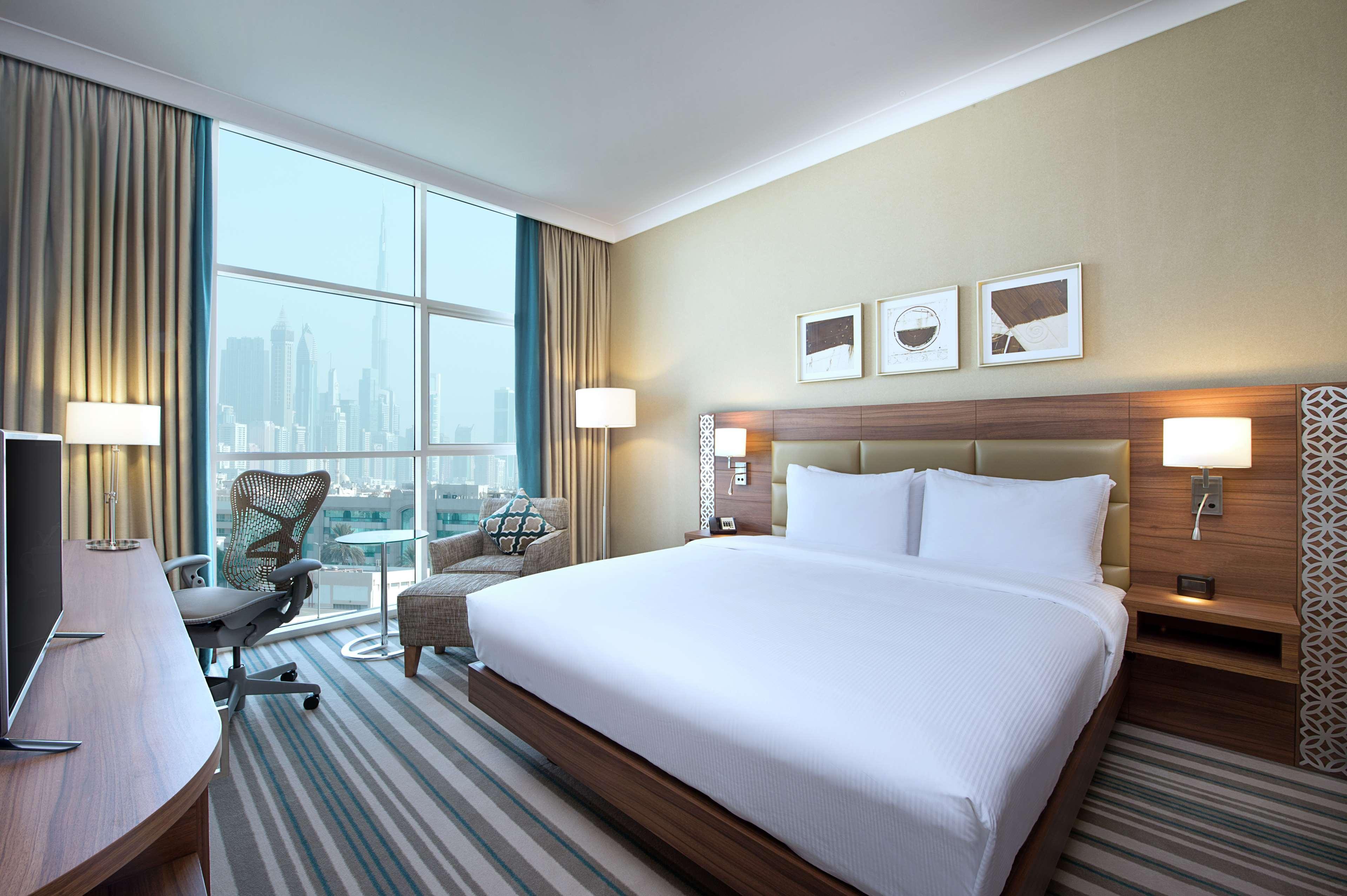 Hilton Garden Inn Dubai Al Mina - Jumeirah Zewnętrze zdjęcie